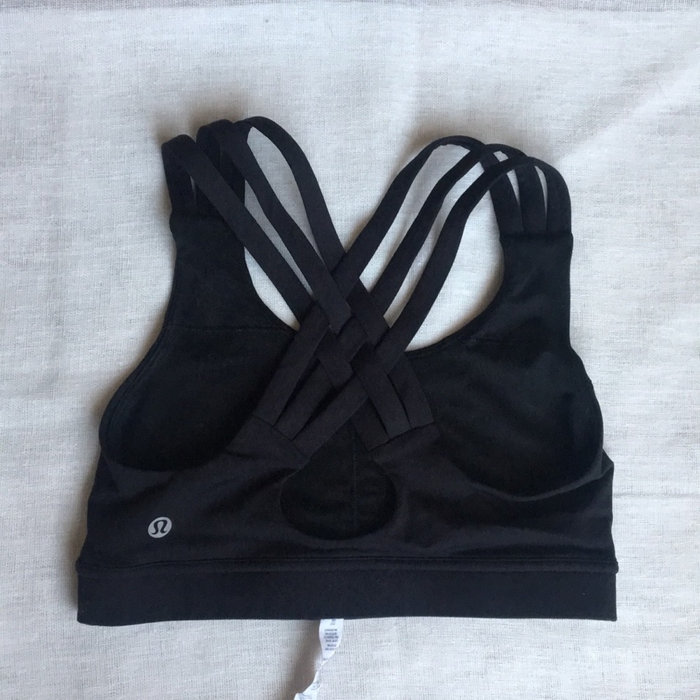 Lululemon strappy back sports bra